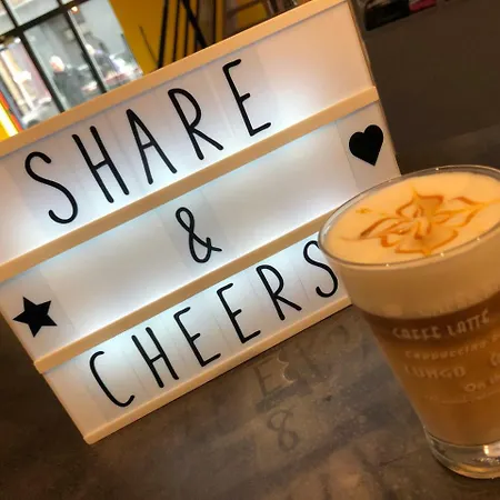 Share & Cheers Ostello